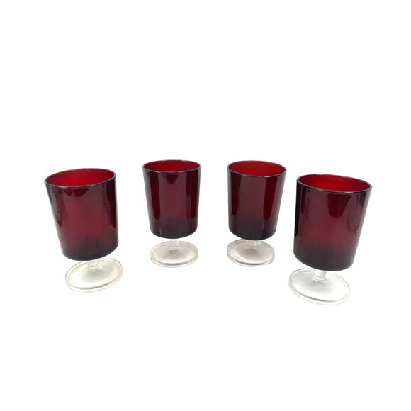 Vintage French Luminarc Ruby Red Wine Glasses Cranberry Glass Set Of Four Vintag - Picture 1 of 7